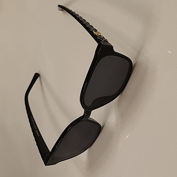 New Women's Sunglasses black - Picture 2 of 10